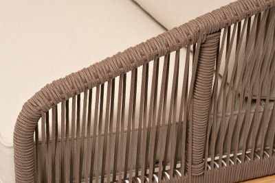 Лаунж-зона 4SIS Канны 4-местная из роупа со столиком Гранада, со столом "Гранада" (серый гранит), основание дуб, роуп коричневый, ткань бежевая Лаунж-зона 4SIS Канны 4-местная из роупа со столиком Гранада, со столом "Гранада" (серый гранит), основание дуб, роуп коричневый, ткань бежевая