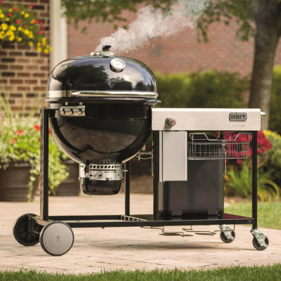 Угольный гриль Weber Summit Charcoal Grill Center