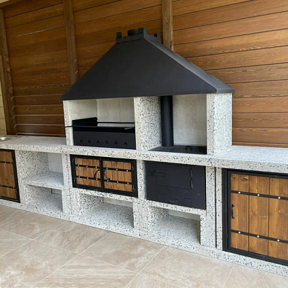 Модульная гриль кухня в беседке. КП Заповедник
